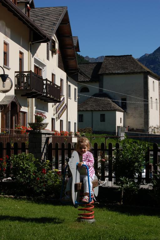 Albergo Edelweiss - Larespa Crodo Esterno foto